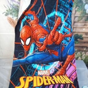 🌼 Marvel Spider-Man Beach Towel